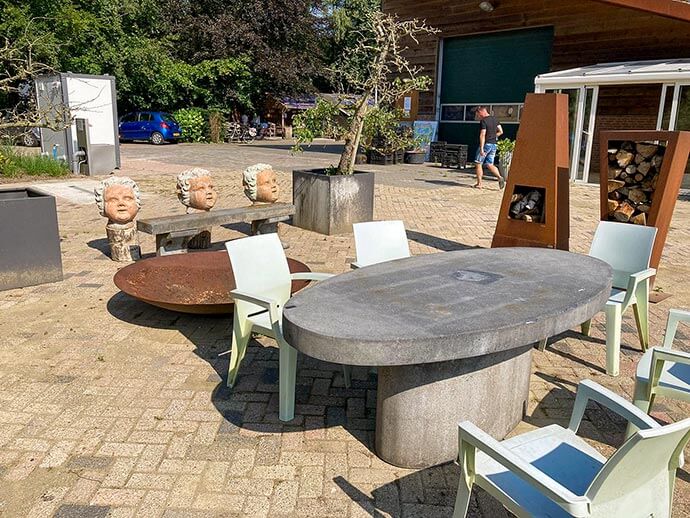 genieten op het terras blij venneke eersel