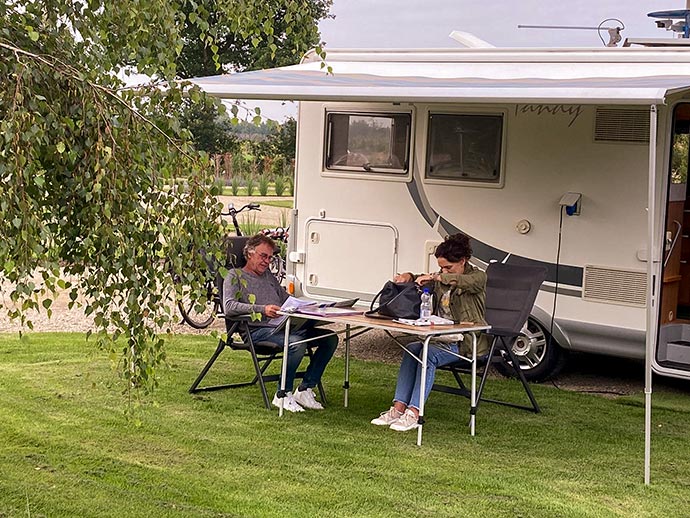 relaxen-op-de-camping-tn